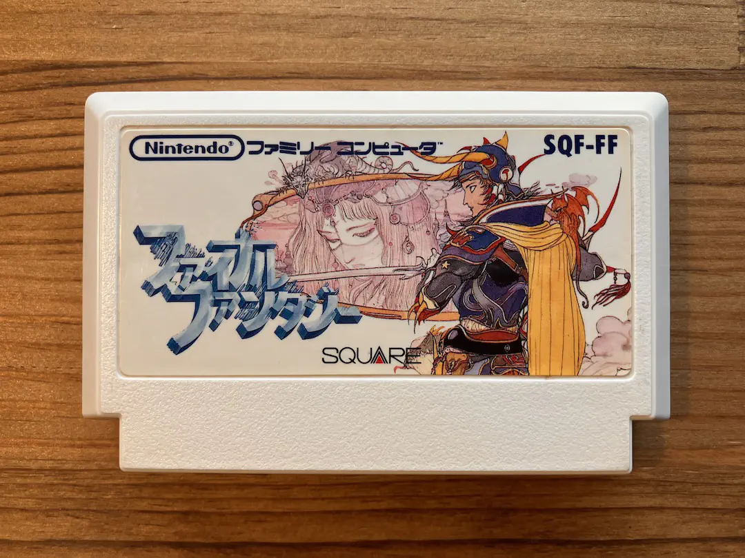 ファイナルファンタジーのゲームカートリッジ
